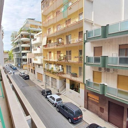 Le Camere Di Don Vito - Bari Policlinico Eksteriør bilde